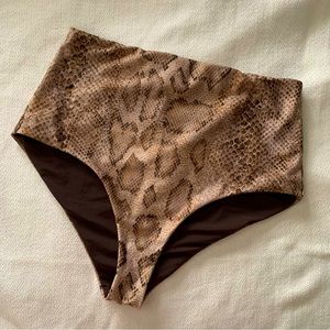 Mara Hoffman snake skin bikini bottom Large